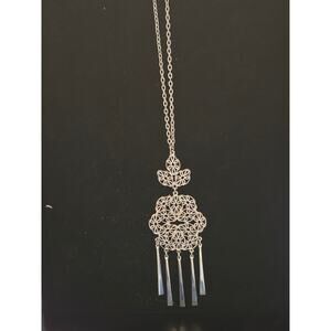 Vintage Silver Toned Flowers Pendant Chain Necklace With Five Dangle Bars Tassel